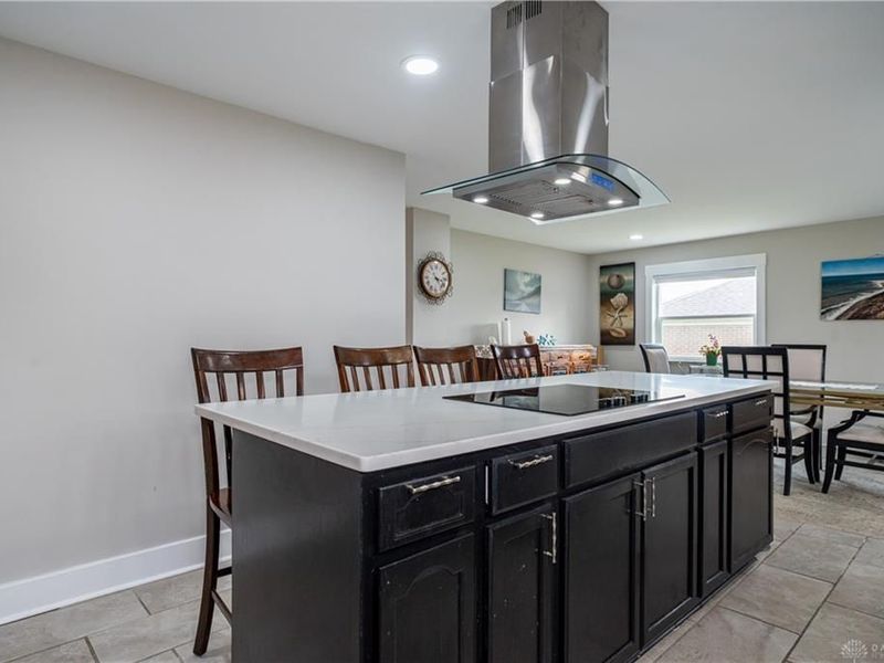 6925 Park Vista Road, Englewood, OH 45322 Photo 12