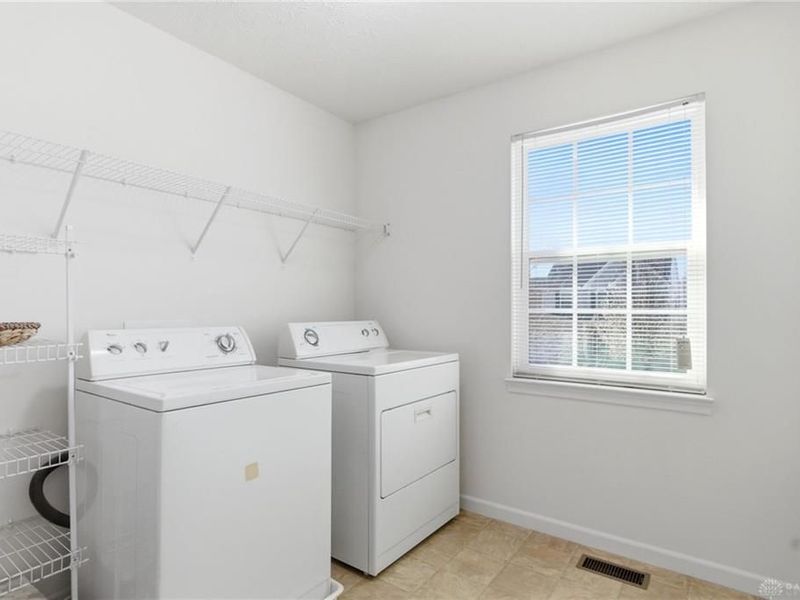 1436 Artesian Lane, Fairborn, OH 45324 Photo 36