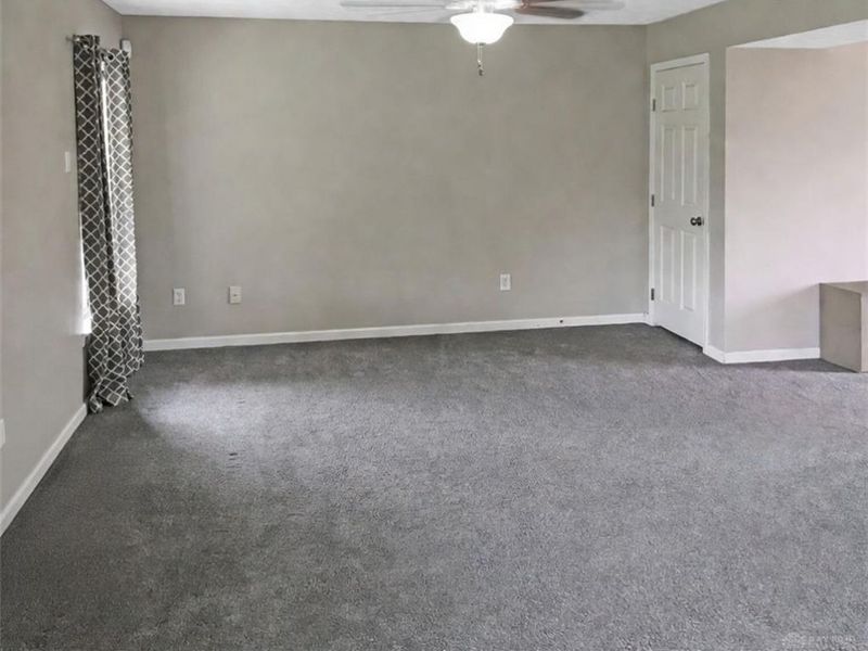 5515 Abby Loop Way, Dayton, OH 45414 Photo 7