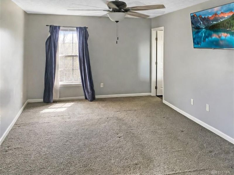 5515 Abby Loop Way, Dayton, OH 45414 Photo 8