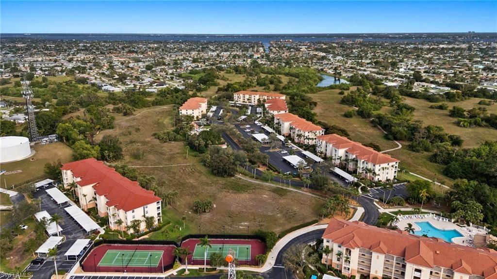 4015 Palm Tree Blvd, Unit 304, Cape Coral, FL 33904 Photo