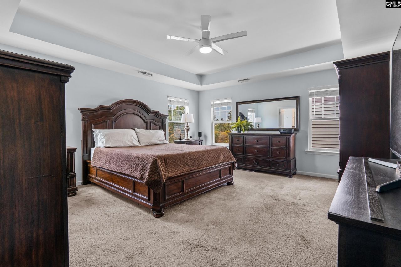 652 Frow Drive Photo 17