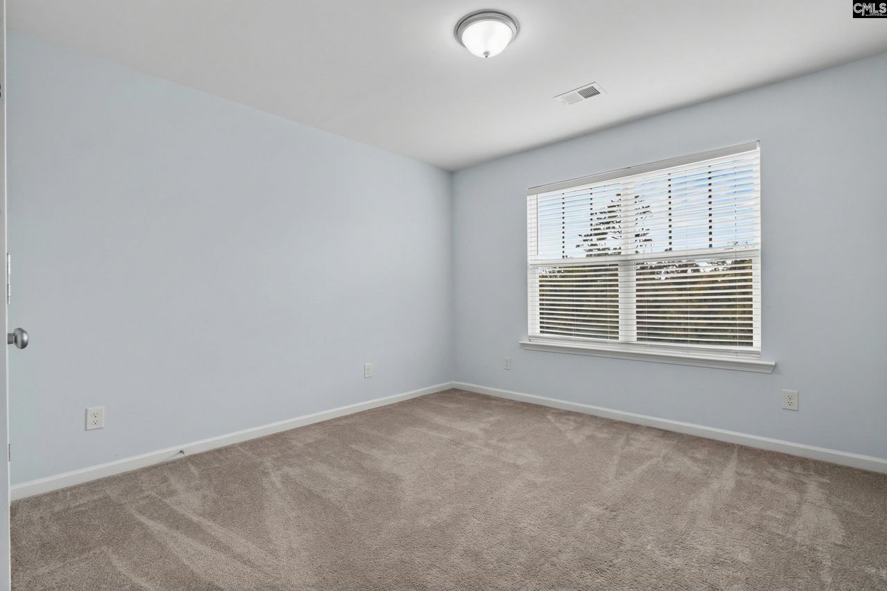 652 Frow Drive Photo 29