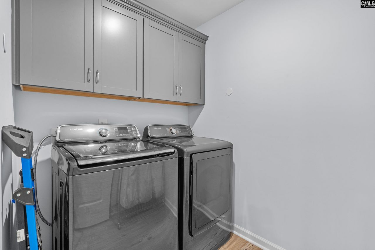 652 Frow Drive Photo 33