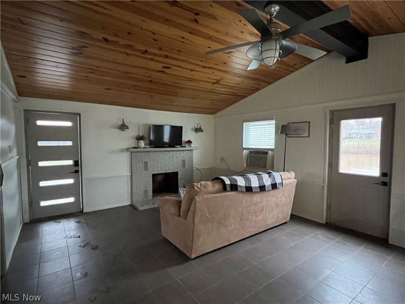 760 Happy Valley Road , Parkersburg, WV 26104 Photo 12