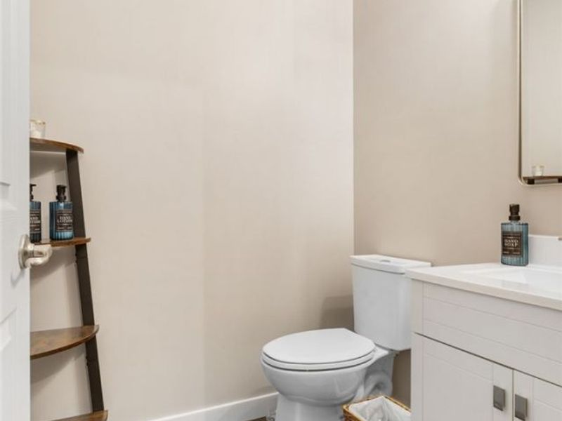 8111 Middlebranch Avenue NE, OH 44652 Photo 11