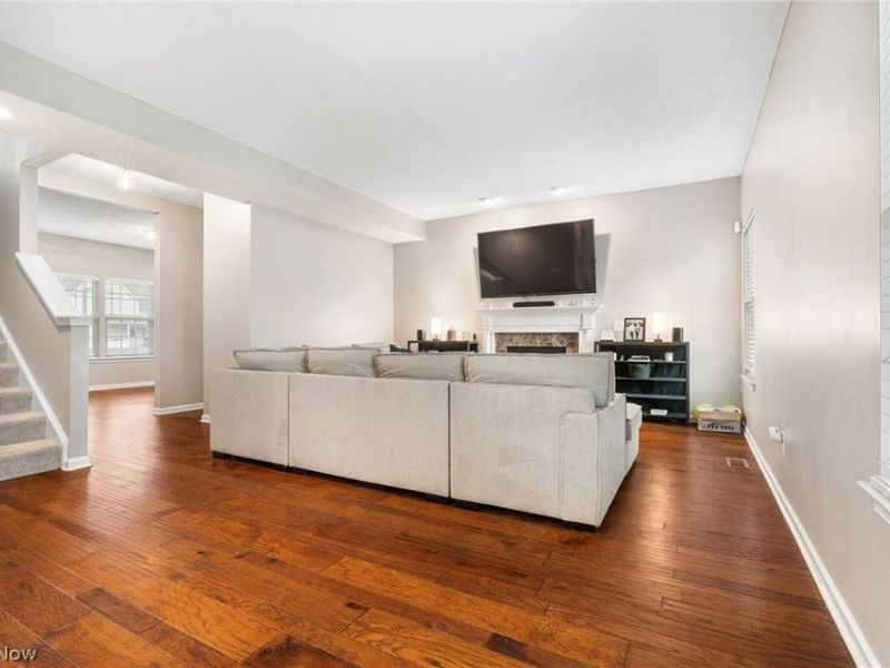 8111 Middlebranch Avenue NE, OH 44652 Photo 13