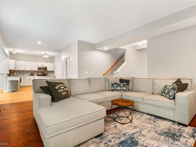 8111 Middlebranch Avenue NE, OH 44652 Photo 15