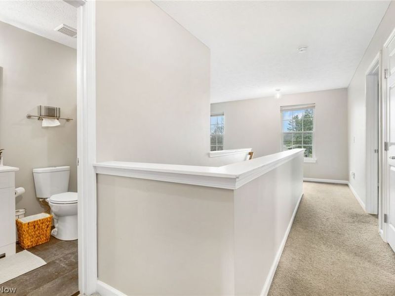 8111 Middlebranch Avenue NE, OH 44652 Photo 24