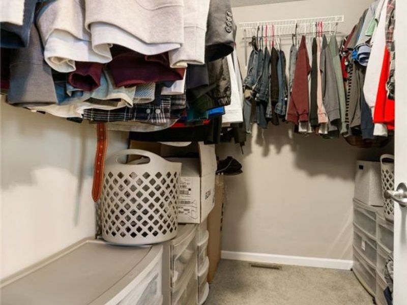 8111 Middlebranch Avenue NE, OH 44652 Photo 31