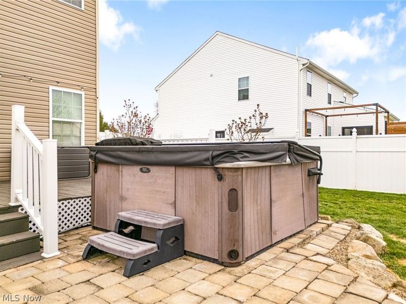 8111 Middlebranch Avenue NE, OH 44652 Photo 37