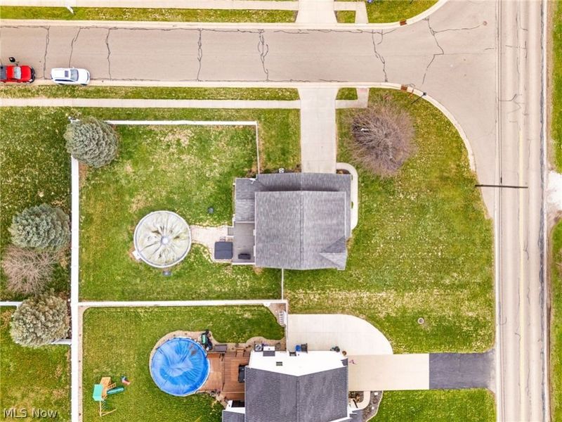 8111 Middlebranch Avenue NE, OH 44652 Photo 41