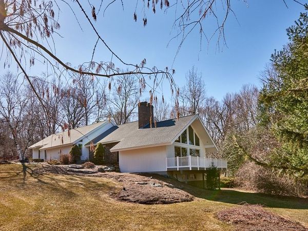 7 Highridge Road, Wilbraham, MA 01095