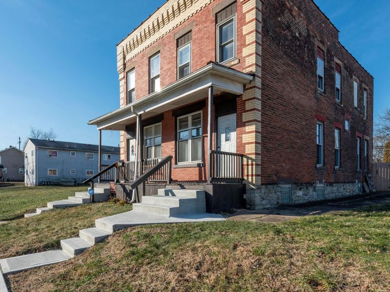 529-531 Kelton Avenue, Columbus, OH 43205 Photo 2