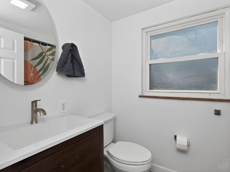 5743 Colerain Avenue, Cincinnati, OH 45239 Photo 10