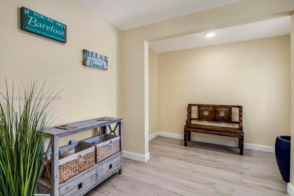 222 SW 7th St, Dania Beach, FL 33004 Photo