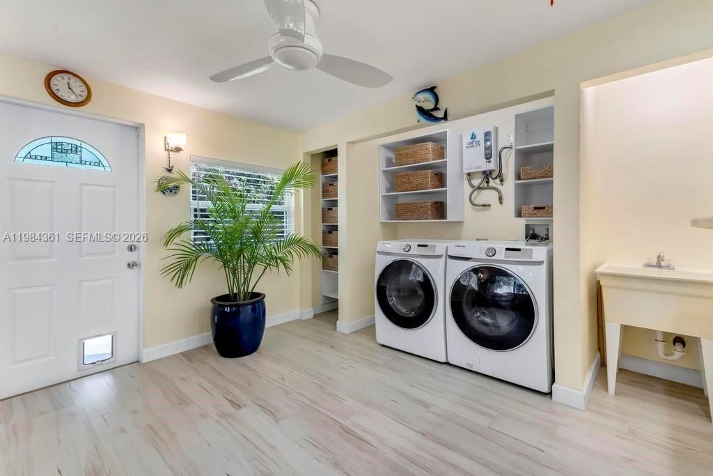 222 SW 7th St, Dania Beach, FL 33004 Photo