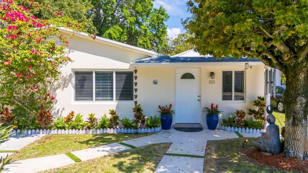 222 SW 7th St, Dania Beach, FL 33004 Photo