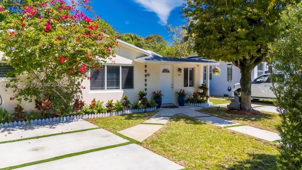 222 SW 7th St, Dania Beach, FL 33004 Photo
