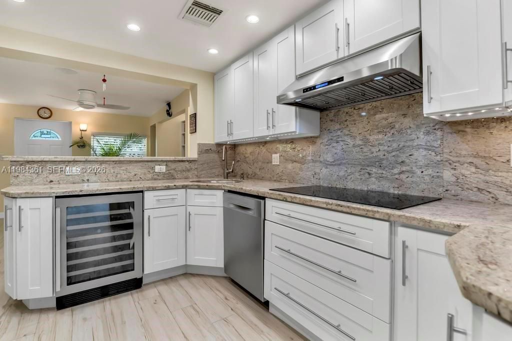 222 SW 7th St, Dania Beach, FL 33004 Photo