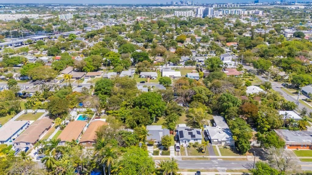 222 SW 7th St, Dania Beach, FL 33004 Photo
