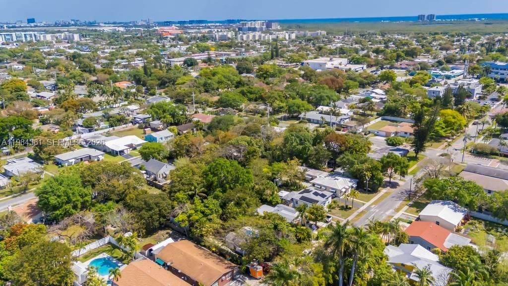 222 SW 7th St, Dania Beach, FL 33004 Photo