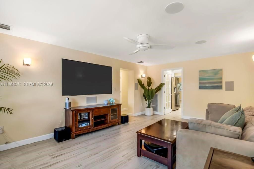 222 SW 7th St, Dania Beach, FL 33004 Photo