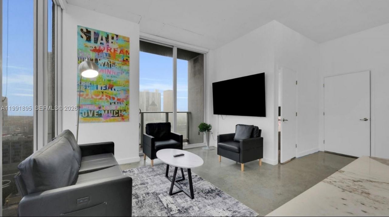 151 SE 1st St , Unit 2411, Miami, FL 33131 Photo