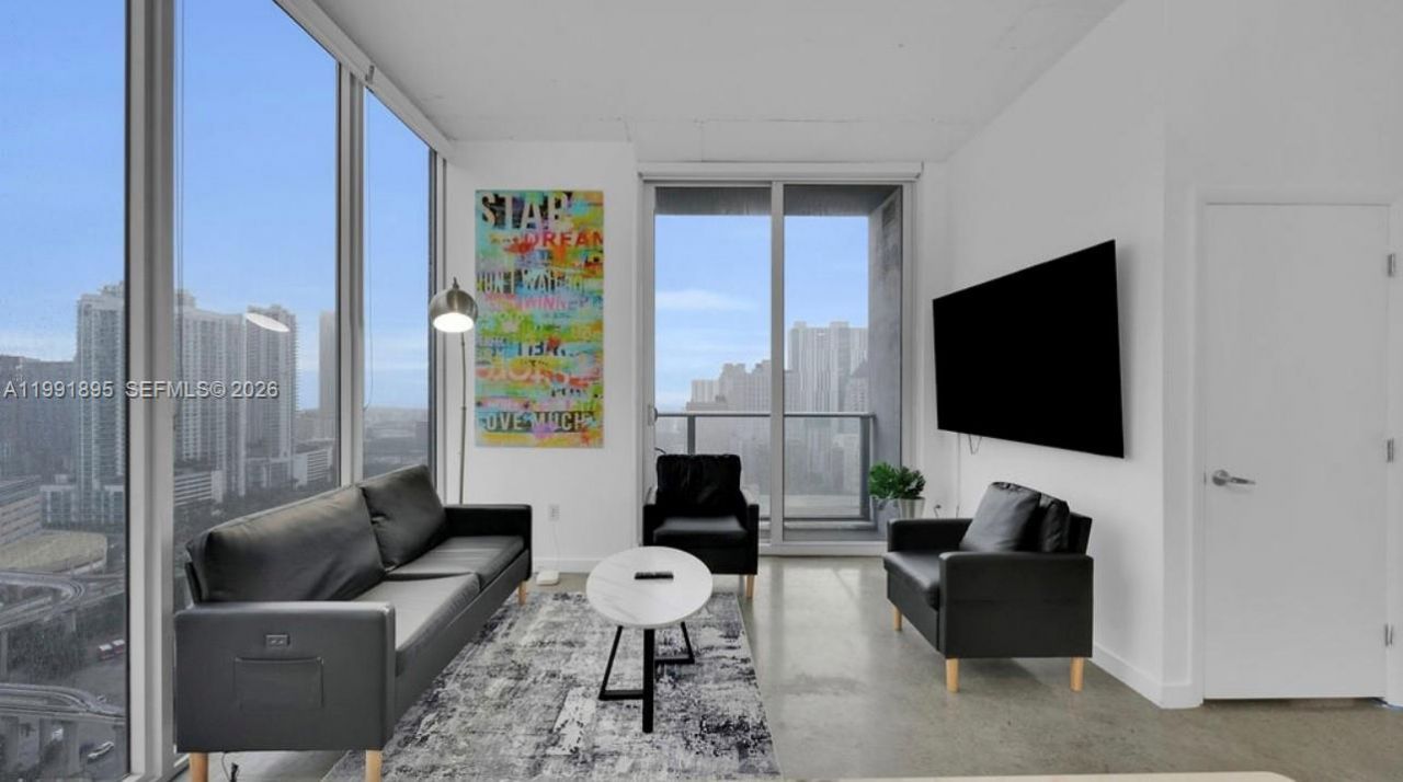 151 SE 1st St , Unit 2411, Miami, FL 33131 Photo