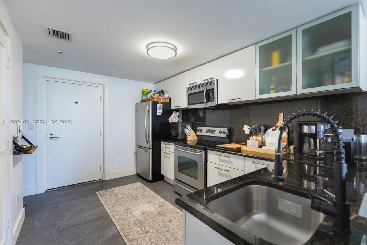 3339 Virginia St , Unit 311, Miami, FL 33133 Photo