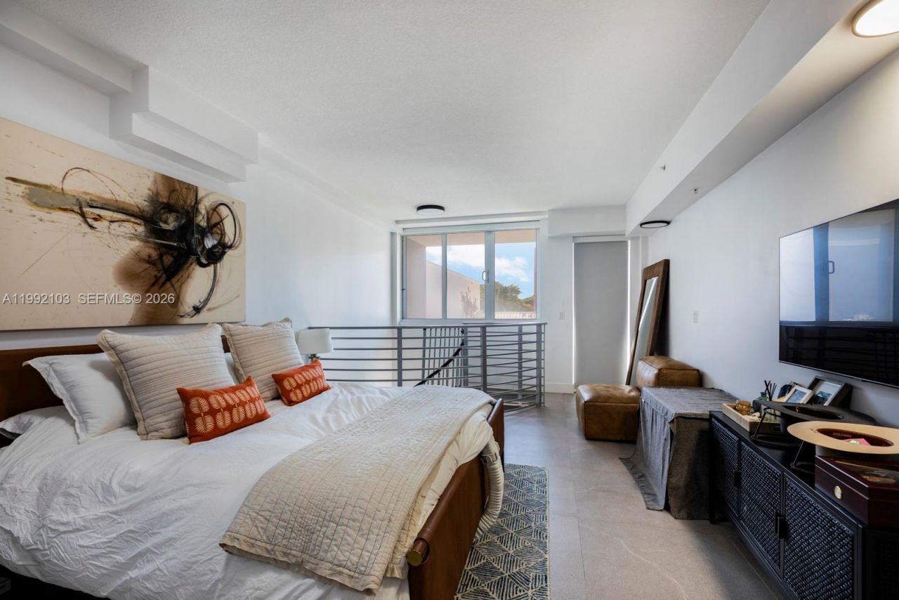 3339 Virginia St , Unit 311, Miami, FL 33133 Photo