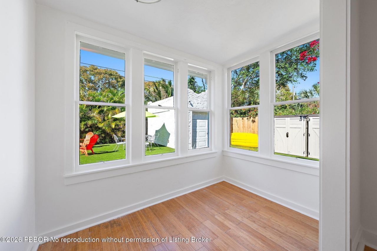 429 48th Street, West Palm Beach, FL 33407 Photo