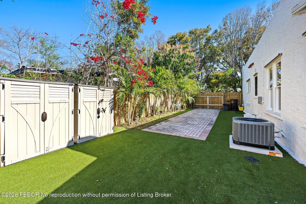 429 48th Street, West Palm Beach, FL 33407 Photo