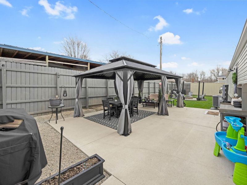 11300 Tuscarora Path, Lakeview, OH 43331 Photo 16