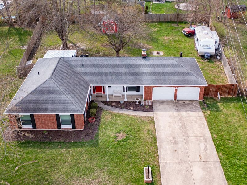 6925 Park Vista Road, Englewood, OH 45322 Photo 3