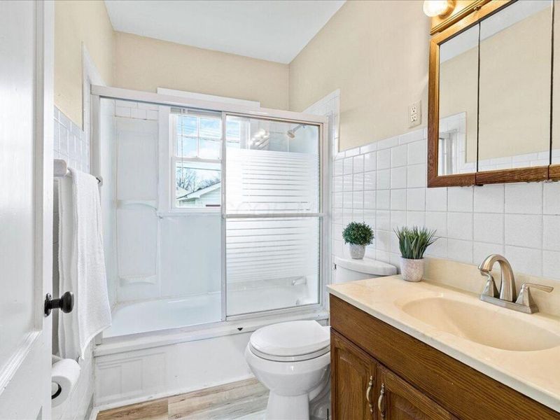 2593 Osceola Avenue, Columbus, OH 43211 Photo 10