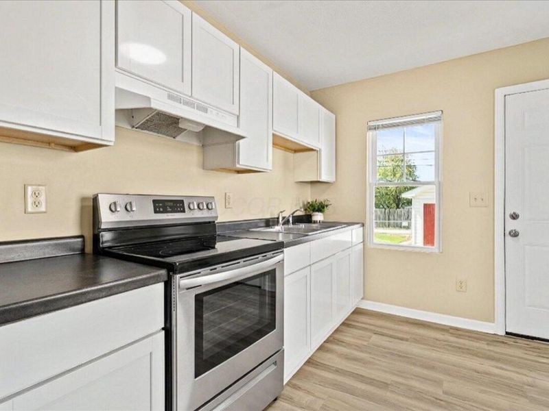 2593 Osceola Avenue, Columbus, OH 43211 Photo 16