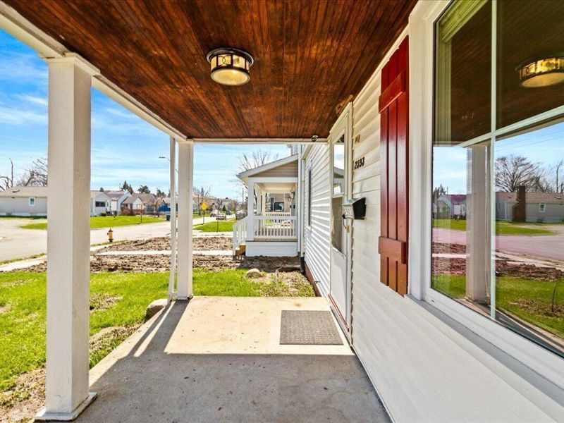 2593 Osceola Avenue, Columbus, OH 43211 Photo 2