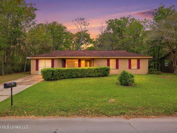 103 Forest Drive, D'Iberville, MS 39540