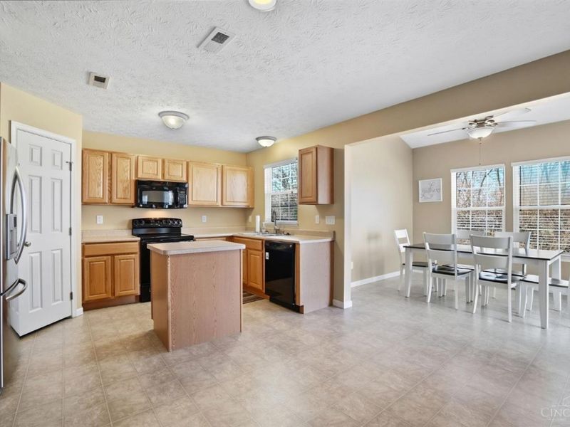 3621 Wilson Farms Boulevard, Franklin, OH 45005 Photo 9