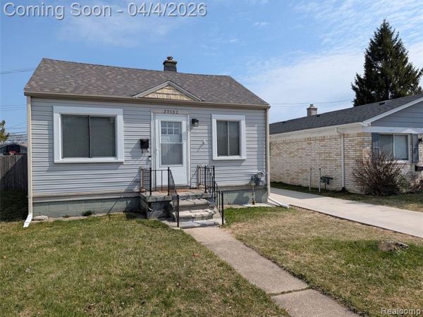 30752 Brush Street, Madison Heights, MI 48071