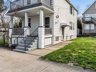 12313 Alexander Road , Cleveland, OH 44106