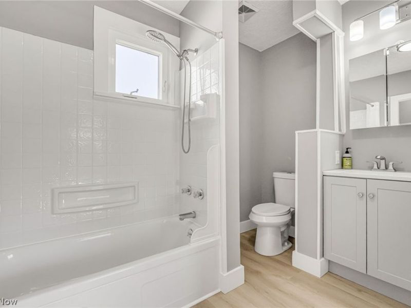 12313 Alexander Road , Cleveland, OH 44106 Photo 23