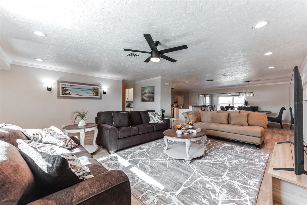 4219 2nd Avenue Ne, Bradenton, FL 34208 Photo