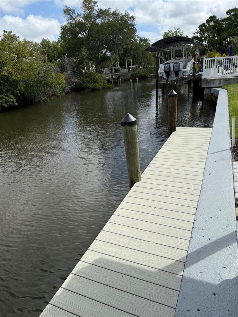 4219 2nd Avenue Ne, Bradenton, FL 34208 Photo