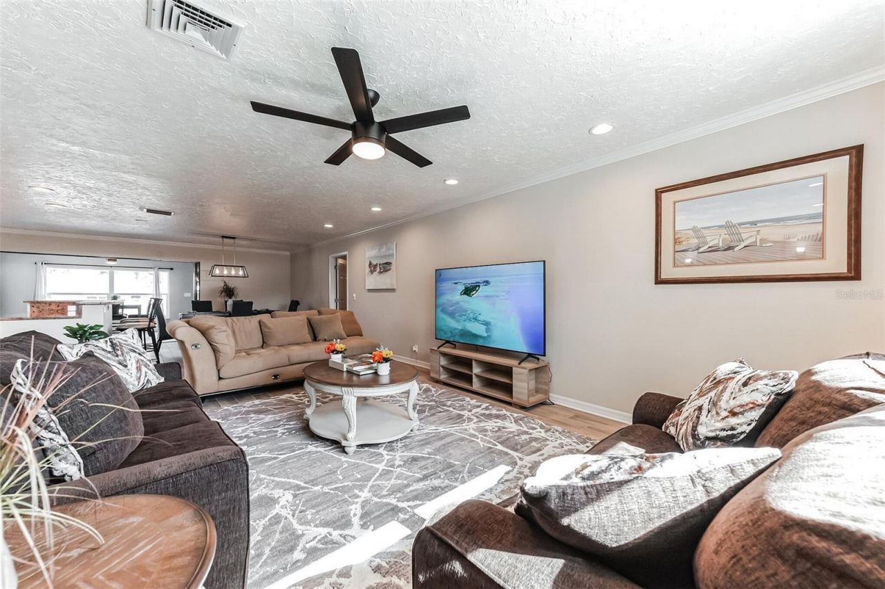 4219 2nd Avenue Ne, Bradenton, FL 34208 Photo