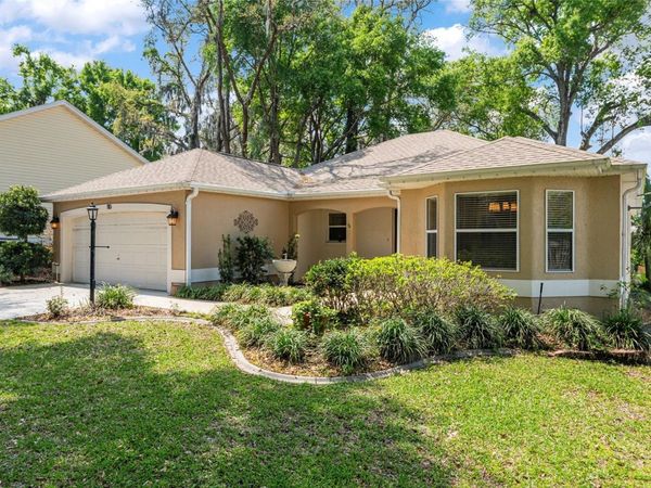 110 CHULA VISTA AVENUE, LADY LAKE, FL 32159