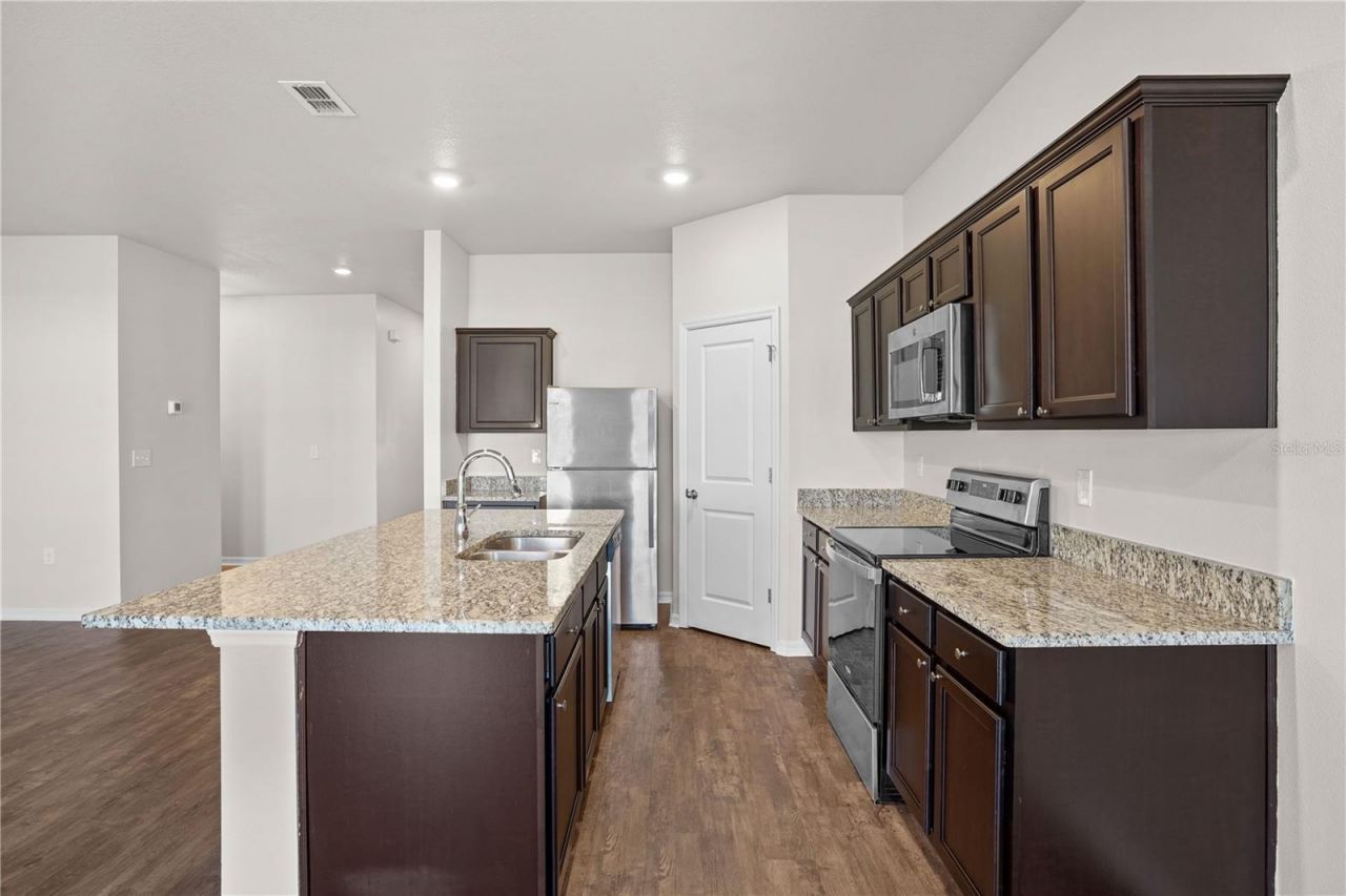 3022 Neverland Drive , New Smyrna Beach, FL 32168 Photo