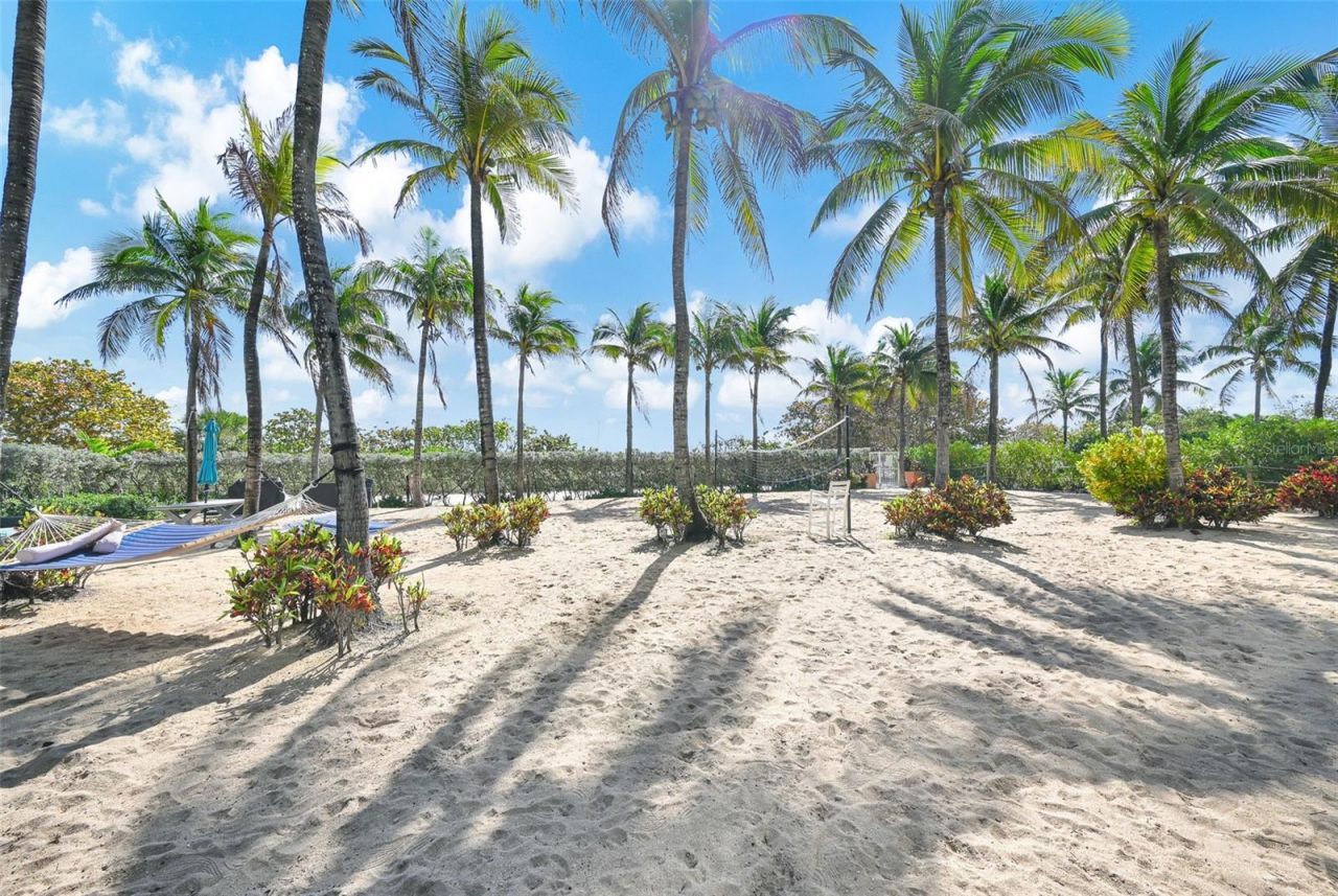 9201 Collins Avenue , Unit 821, Surfside, FL 33154 Photo