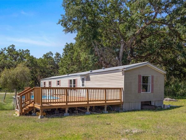 11902 CR 727 , WEBSTER, FL 33597